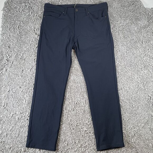 Levis 511 Engineered For Movement Pants Men's Size 36/30 Navy Blue Performance - Picture 1 of 10